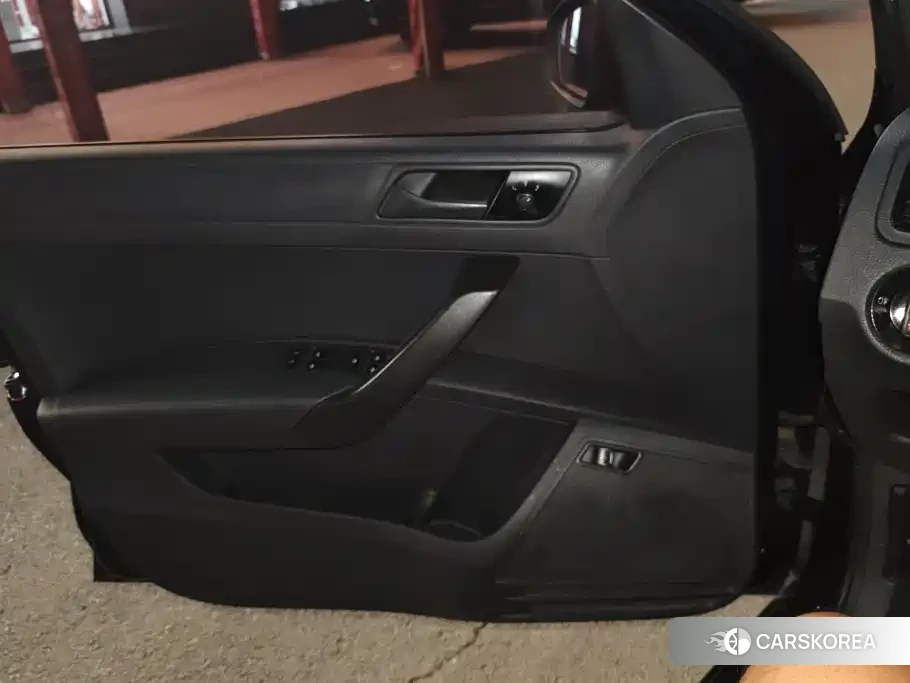 Volkswagen Santana id 4554024 из Китая 13