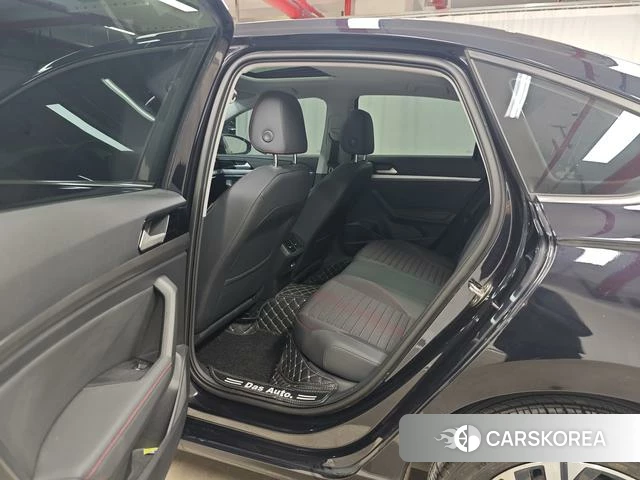 Volkswagen Lavida id 4209610 из Китая 17