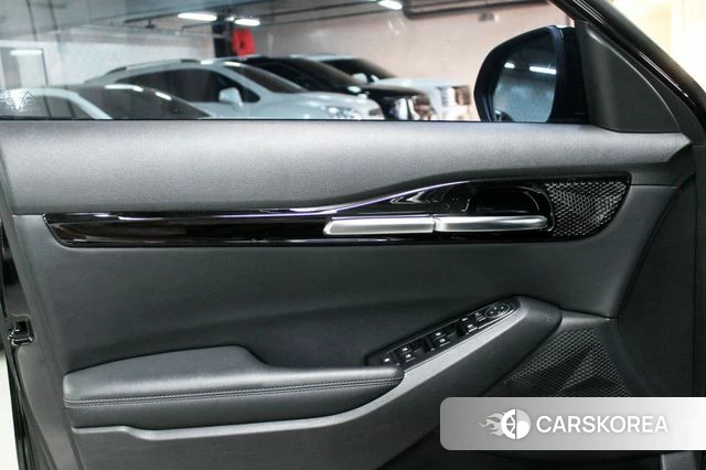 Kia Seltos id 4486729 из Кореи 17