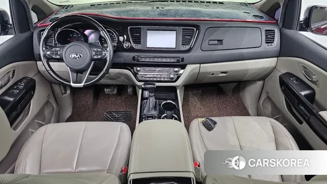 Kia The New Carnival id 3698713 из Кореи 17