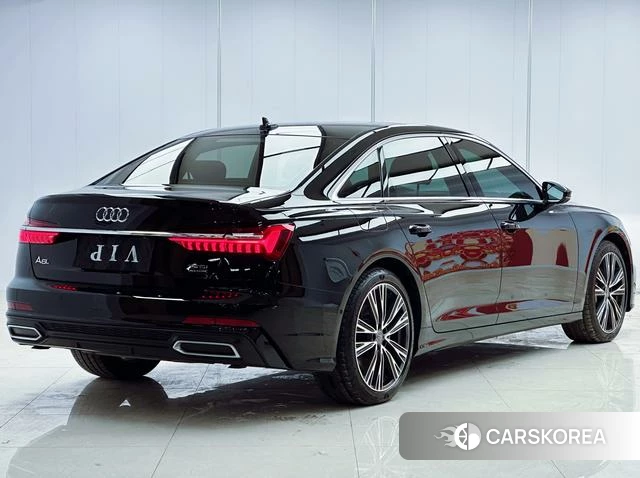Audi A6L id 4258627 из Китая 22