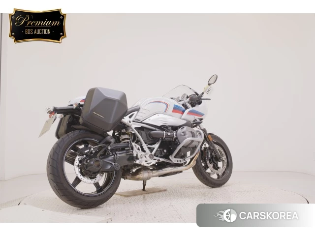 BMW R NINE T RACER id 4347680 из Японии 8