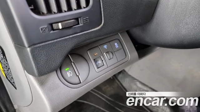 Hyundai The New Grand Starex id 2661428 из Кореи 17