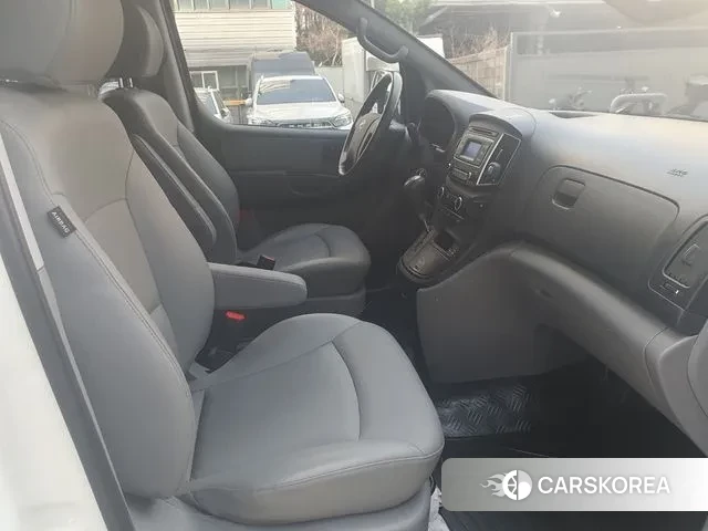 Hyundai The New Grand Starex id 3003997 из Кореи 17