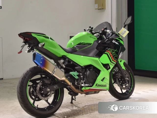 Проданный Kawasaki NINJA 400 2023 из Японии, фото 5
