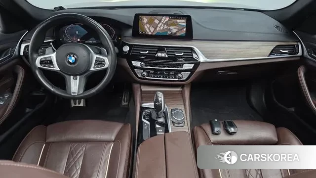 BMW 5 Series (G30) id 3535699 из Кореи 17