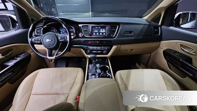 Kia The New Carnival id 3519967 из Кореи 17