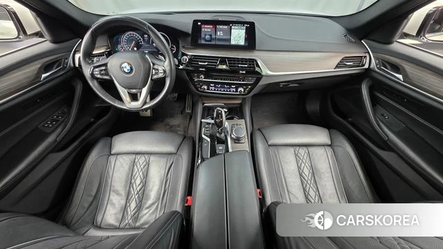 BMW 5 Series (G30) id 4781232 из Кореи 29