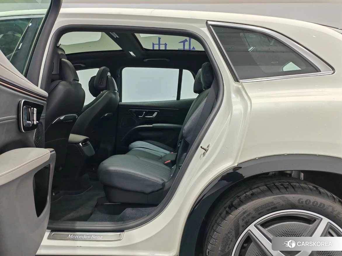 Mercedes-Benz EQS SUV id 4440772 из Китая 18