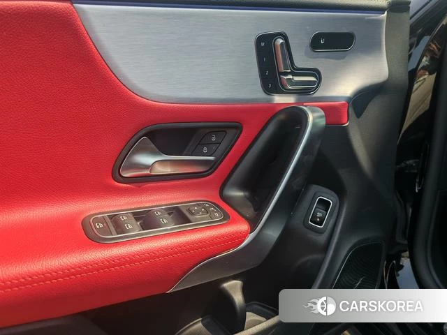 Mercedes-Benz CLA AMG id 4256482 из Китая 22