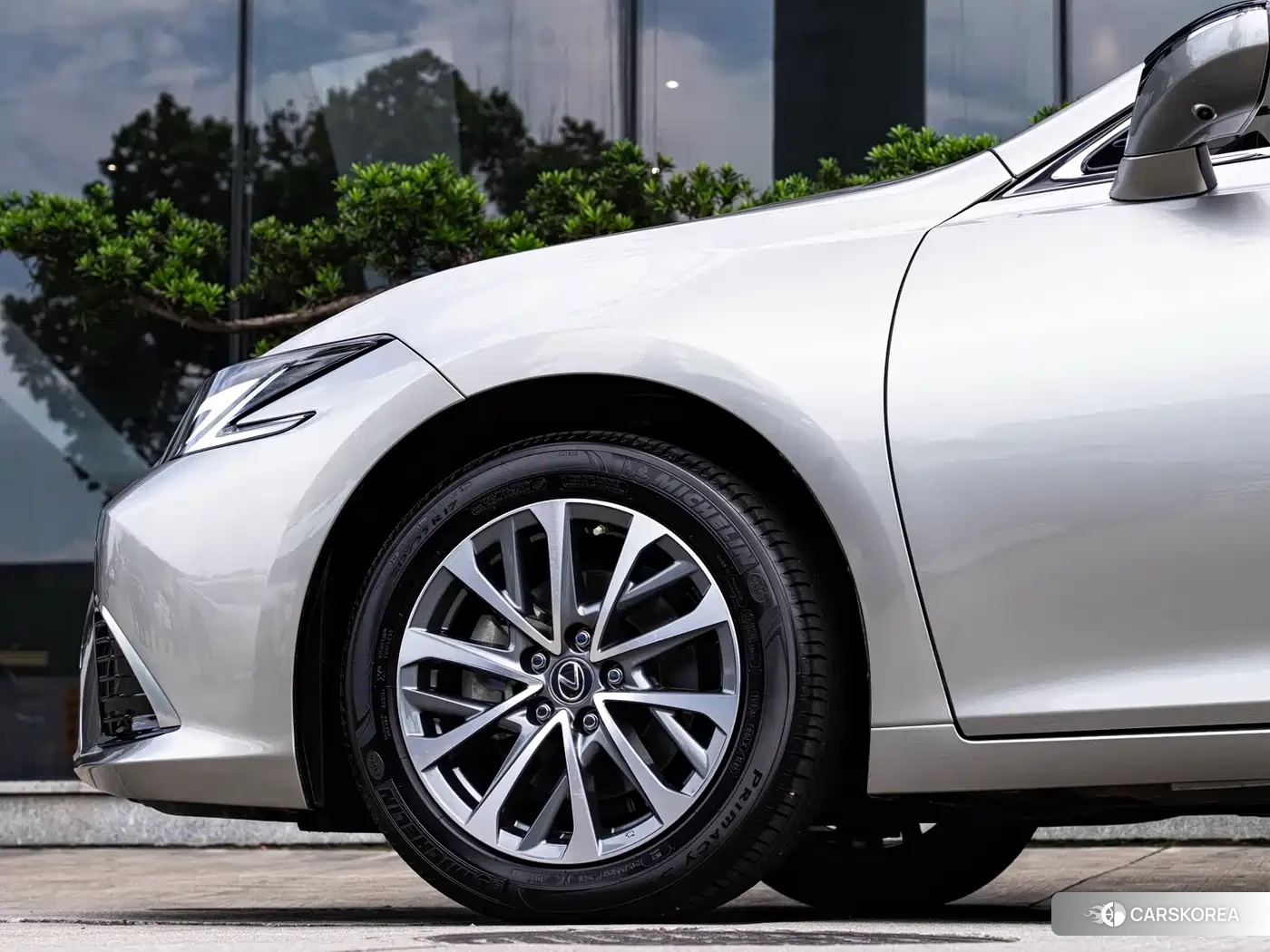 Lexus ES id 4570798 из Китая 17