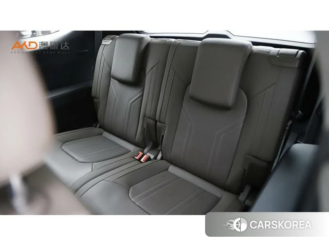 Audi Q6 2024 Черный из Китая, фото 4