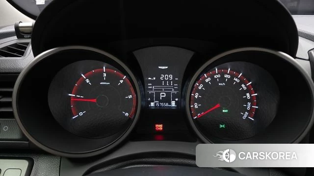 Ssangyong Tivoli Air id 4837128 из Кореи 28