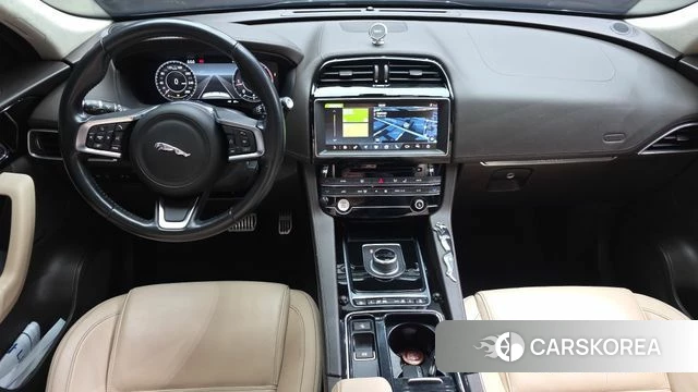 Jaguar F-PACE id 3893343 из Кореи 17