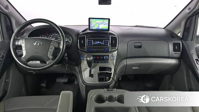 Hyundai The New Grand Starex id 4526008 из Кореи 17