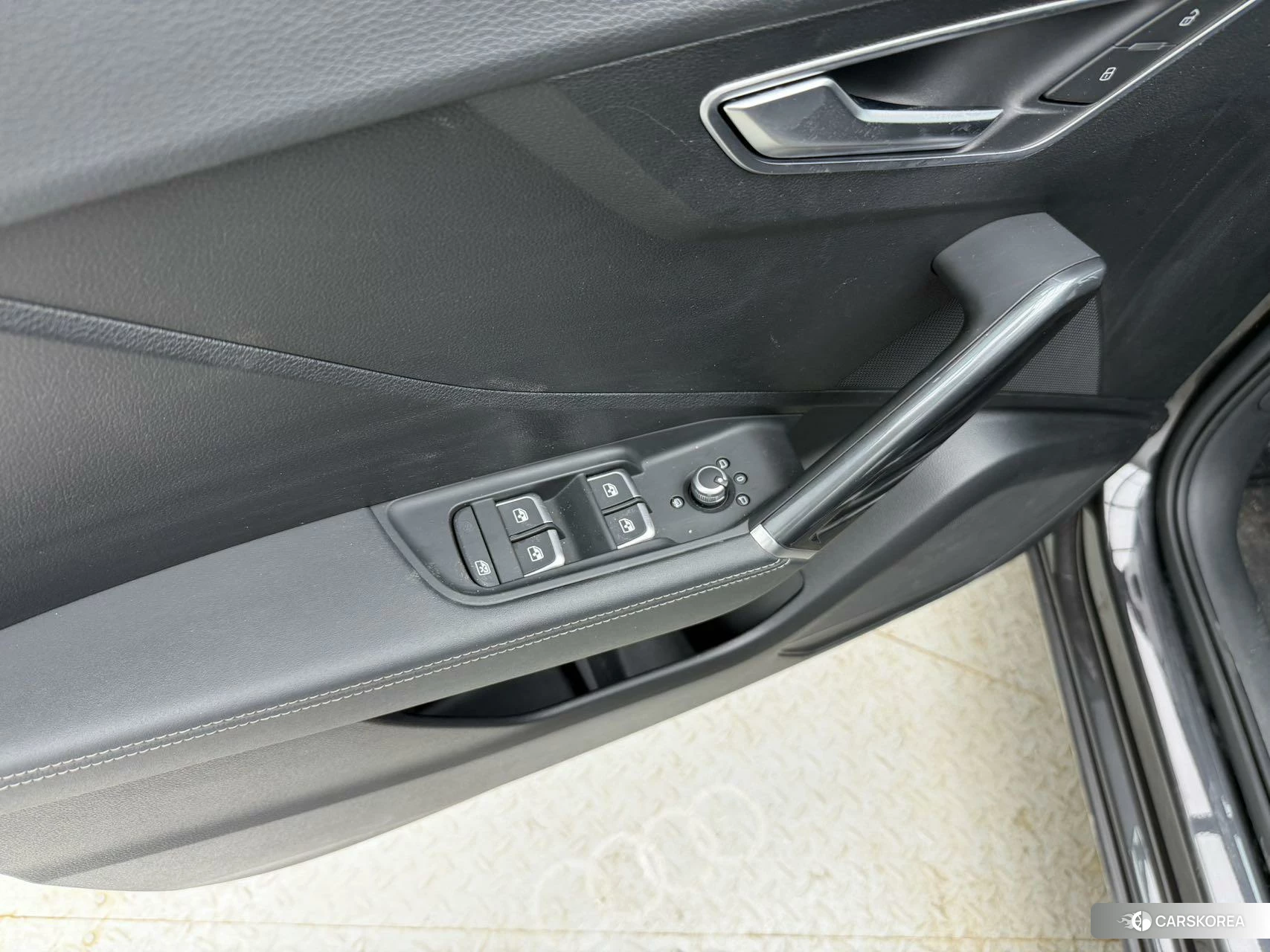 Audi Q2L id 4498798 из Китая 14