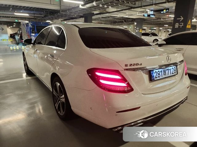 Mercedes-Benz E-Class W213 id 3856578 из Кореи 17