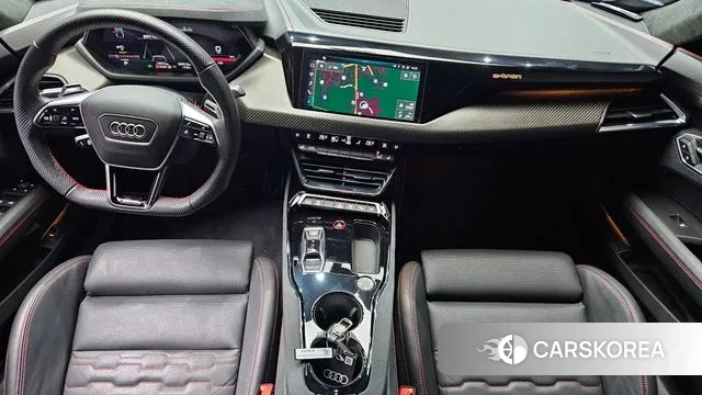 Audi RS e-Tron GT id 3539359 из Кореи 17