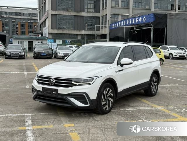 Volkswagen Tiguan L id 4290718 из Китая 9