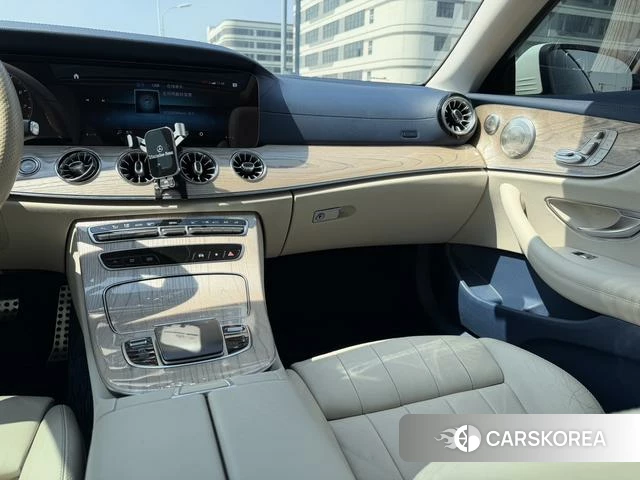 Mercedes-Benz E-class (imported) id 4265979 из Китая 27