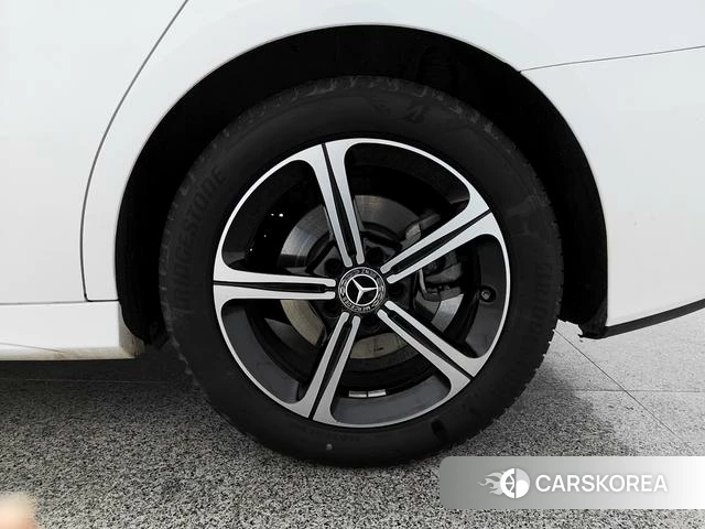 Mercedes-Benz Class A id 4238430 из Китая 17