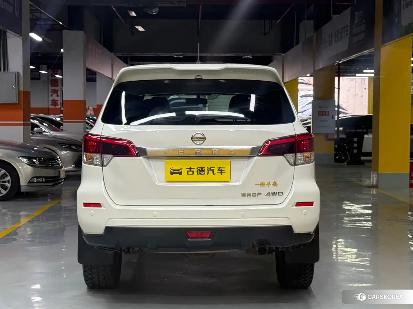 Nissan Tuda id 4515556 из Китая 26