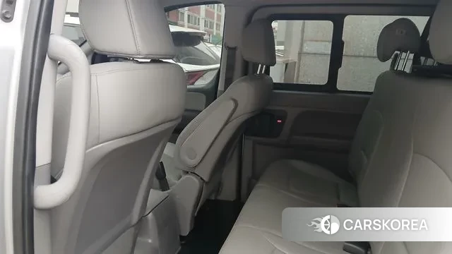 Hyundai The New Grand Starex id 3681715 из Кореи 10