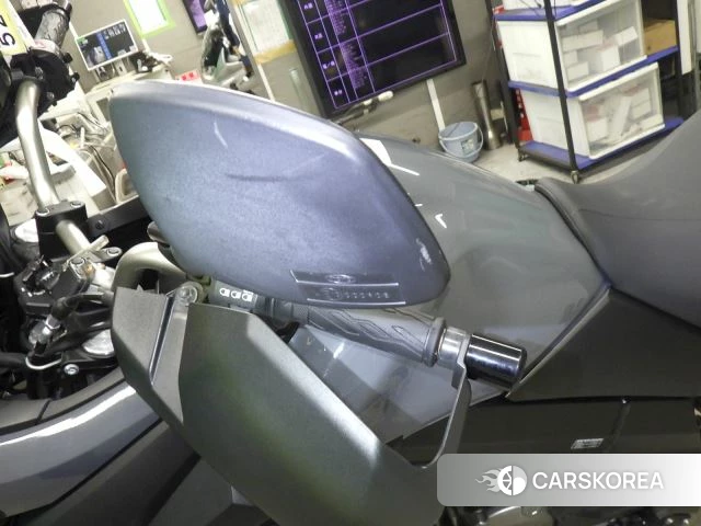 Suzuki V-STROM 650 DL650 ABS id 3947563 из Японии 31