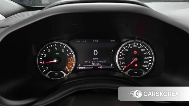 Jeep Renegade id 4549666 из Кореи 31