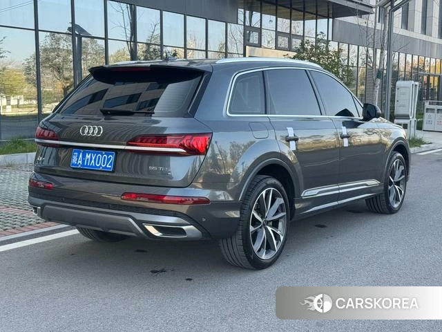 Audi Q7 id 4210234 из Китая 19