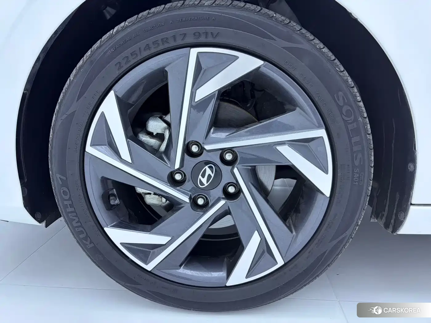 Hyundai Elantra id 4576357 из Китая 13