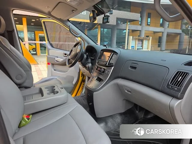 Hyundai The New Grand Starex id 3522929 из Кореи 17