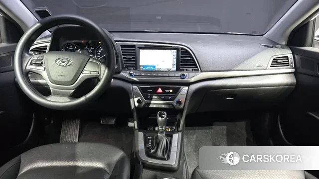 Hyundai Avante AD id 3742964 из Кореи 17