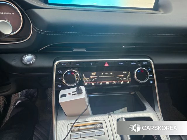 Genesis GV80 id 3954425 из Кореи 7