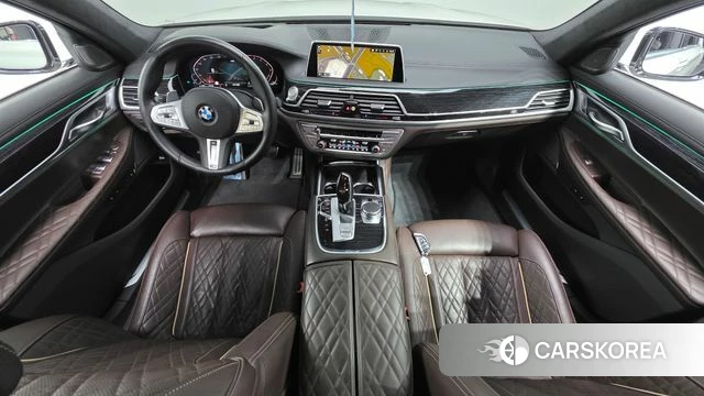 BMW 7 Series (G11) id 4283306 из Кореи 29