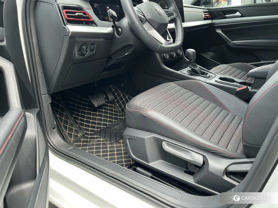 Volkswagen Lavida id 4441298 из Китая 11