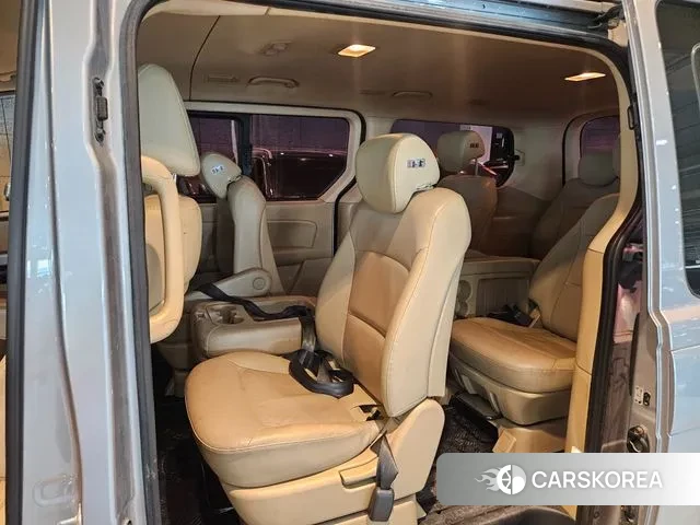 Hyundai The New Grand Starex id 3363298 из Кореи 10