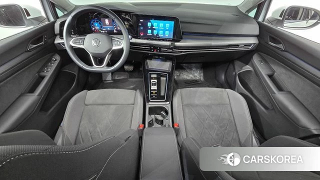 Volkswagen Golf 8th Generation id 3896789 из Кореи 18