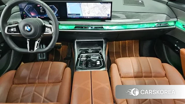 BMW 7 Series (G70) id 3190989 из Кореи 17