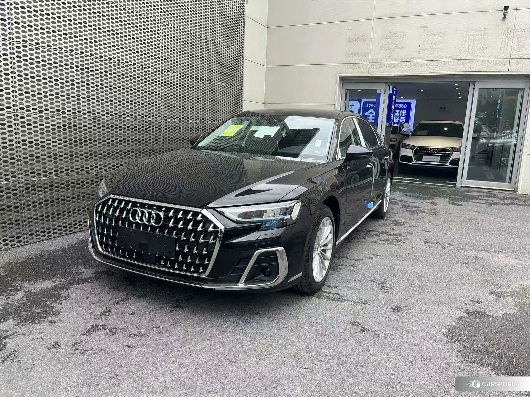 Audi A8 id 4454651 из Китая 7