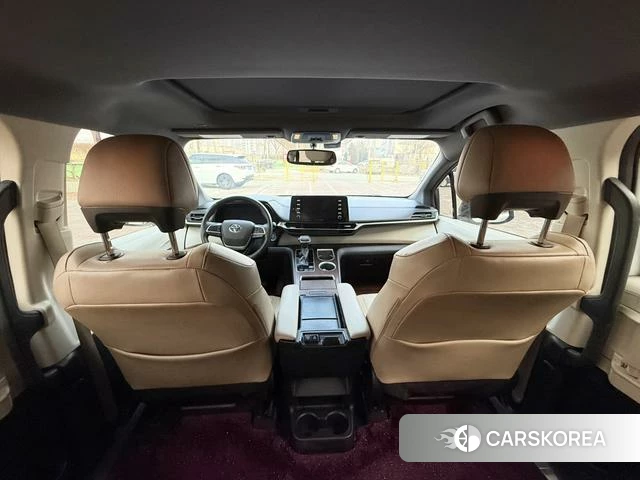 Toyota Sienna id 4262612 из Китая 7
