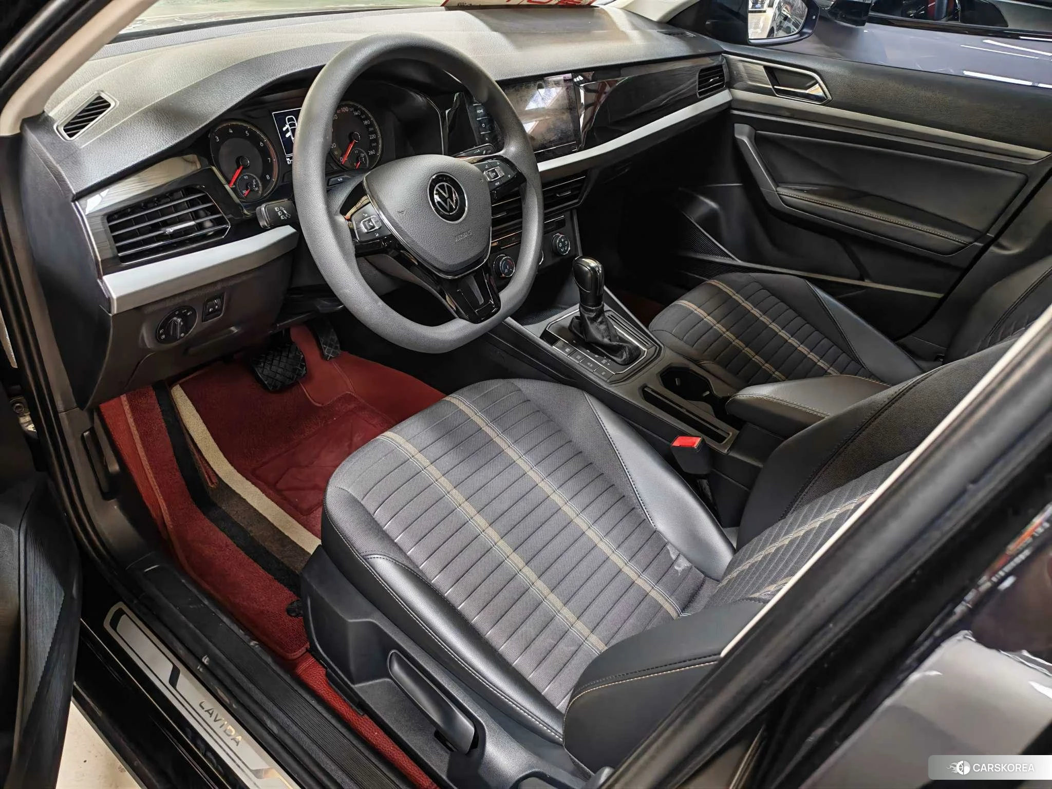 Volkswagen Lavida id 4426776 из Китая 7