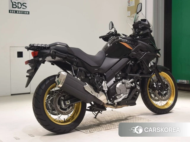Suzuki V-STROM 650 XT 2025 из Японии, фото 3