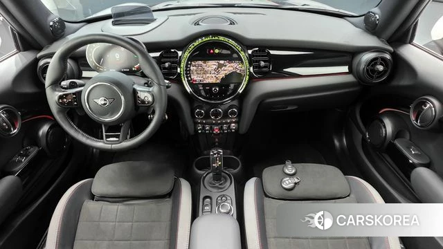 Mini Cooper S id 3914682 из Кореи 17