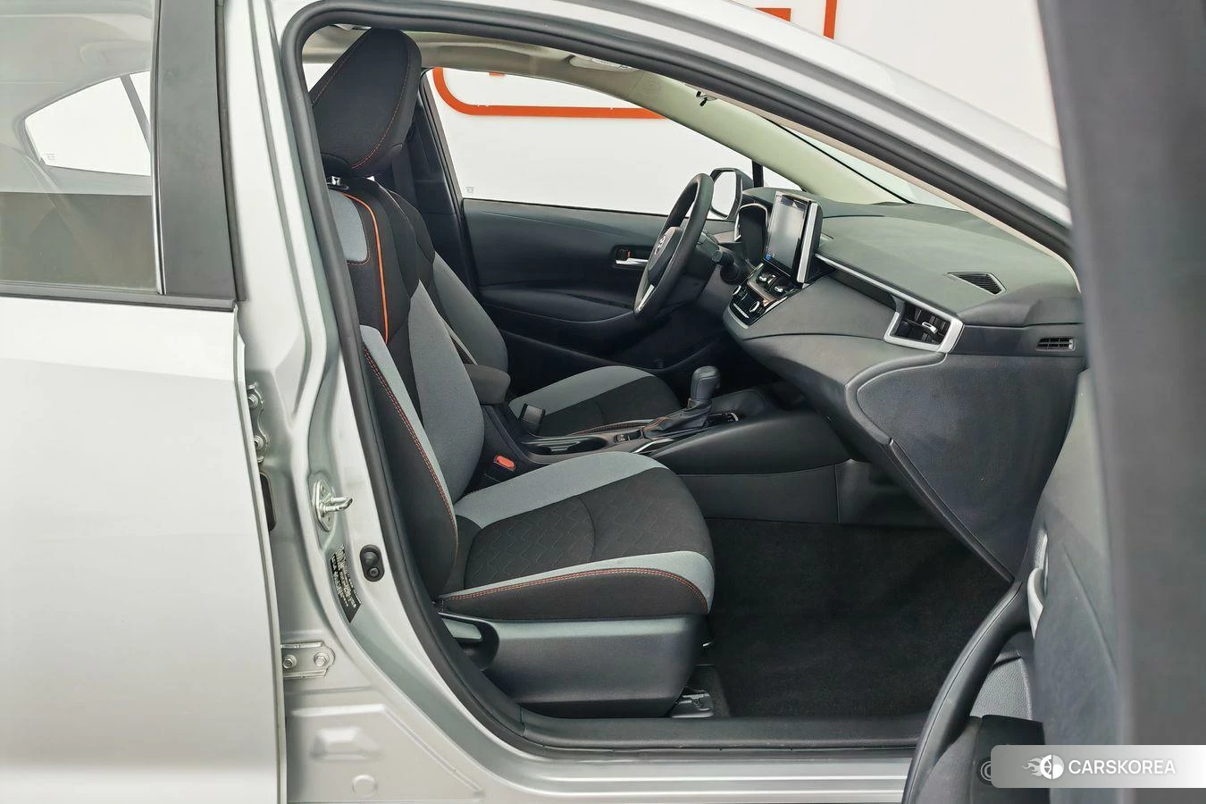 Toyota Corolla id 4467782 из Китая 21