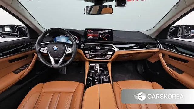 BMW 5 Series (G30) id 3003028 из Кореи 17