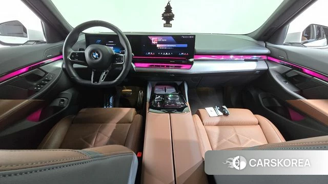 BMW 5 Series (G60) id 4879744 из Кореи 30