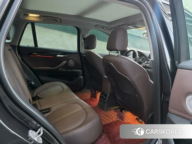 BMW X1 id 4291410 из Китая 11
