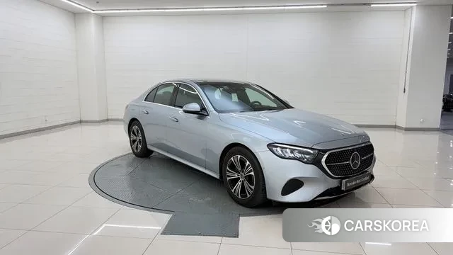 Mercedes-Benz E-Class W214 id 3523208 из Кореи 17