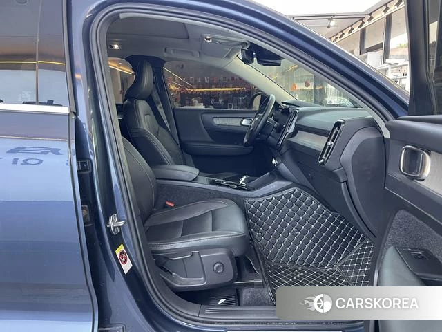 Volvo XC40 id 3896296 из Китая 7
